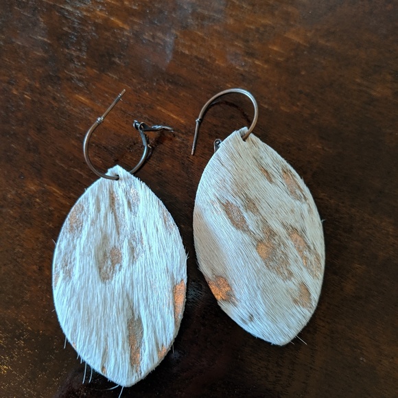 Leather earrings - Picture 1 of 1